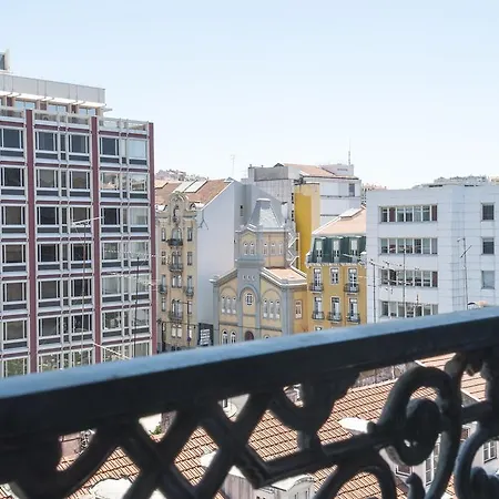 Portuguese Living Moniz Central Apartment